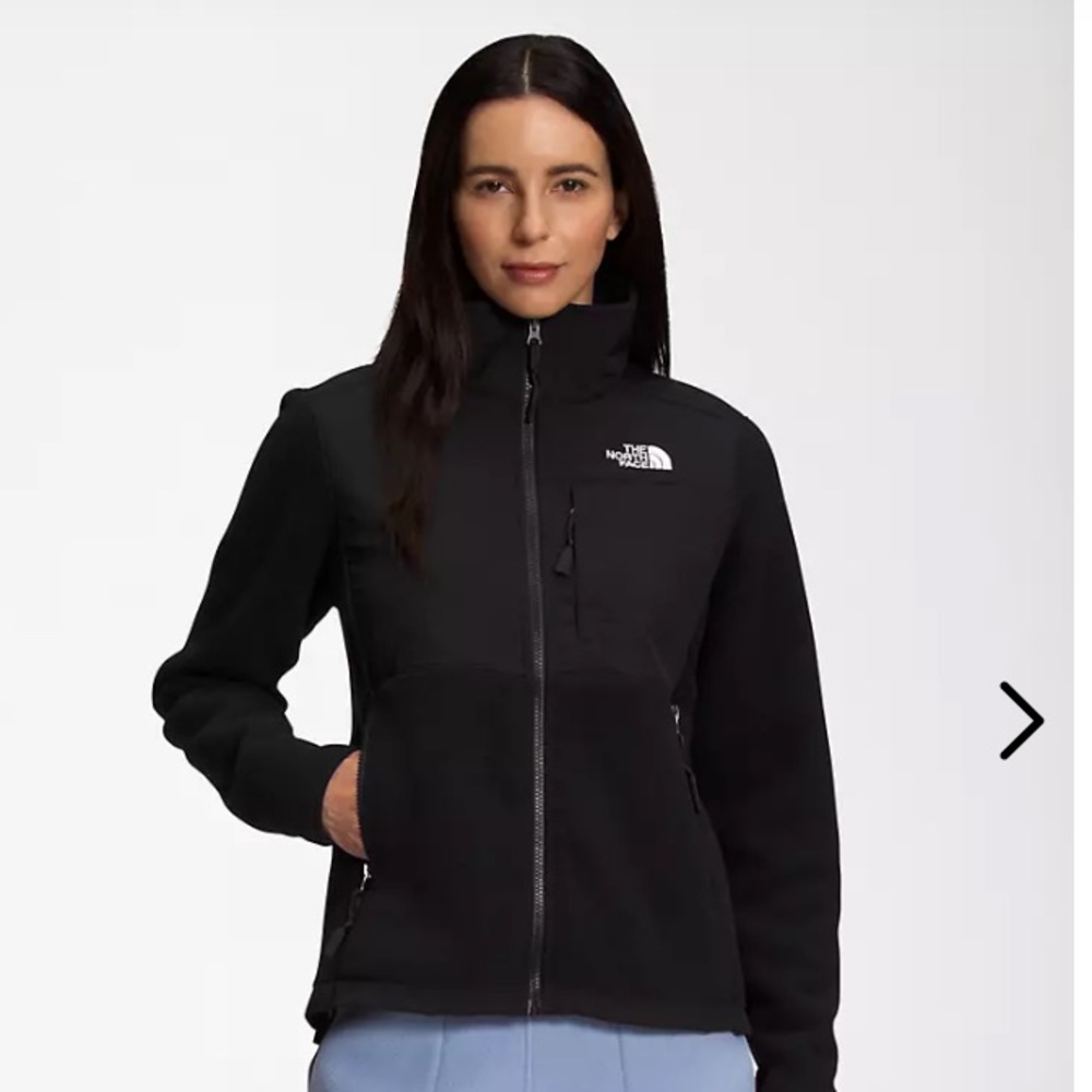 The North Face women’s Denali Jacket, black, small